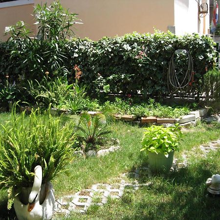 Guesthouse Vrlic Spalato Esterno foto