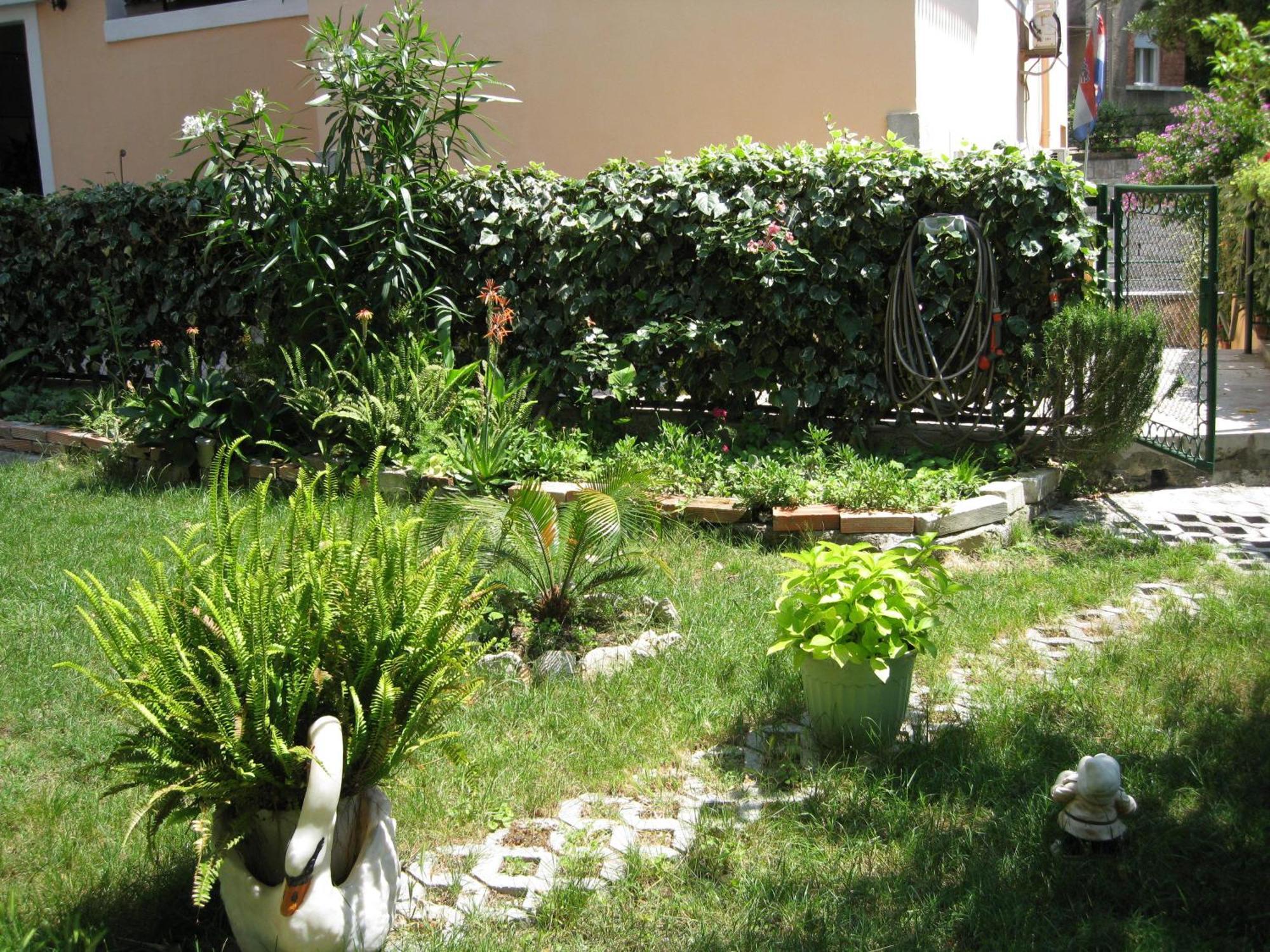 Guesthouse Vrlic Spalato Esterno foto