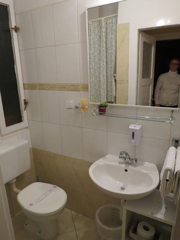 Guesthouse Vrlic Spalato Esterno foto