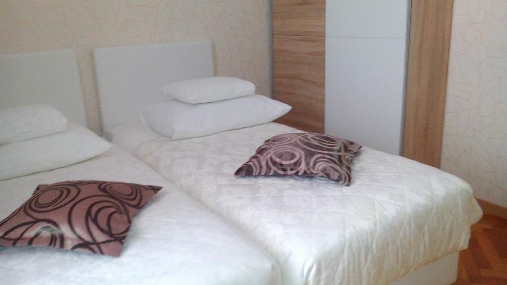 Guesthouse Vrlic Spalato Esterno foto