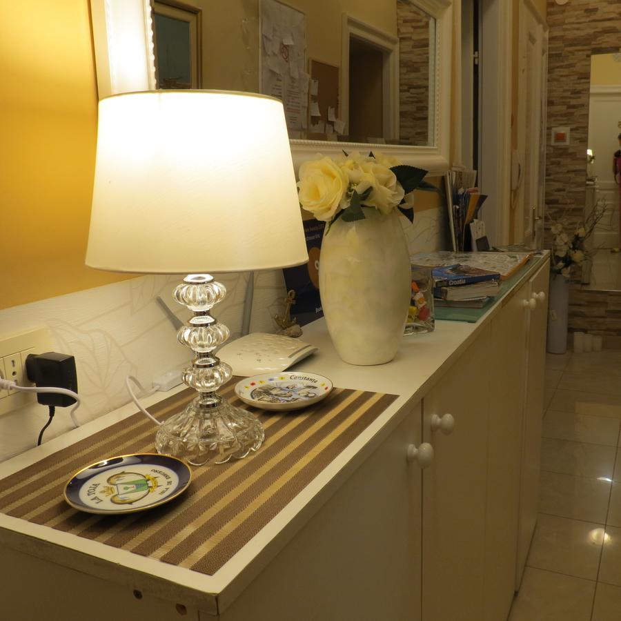 Guesthouse Vrlic Spalato Esterno foto