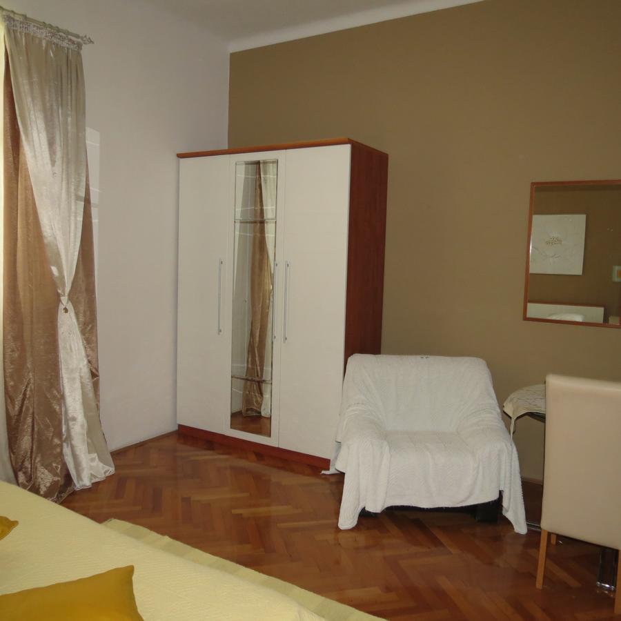 Guesthouse Vrlic Spalato Esterno foto